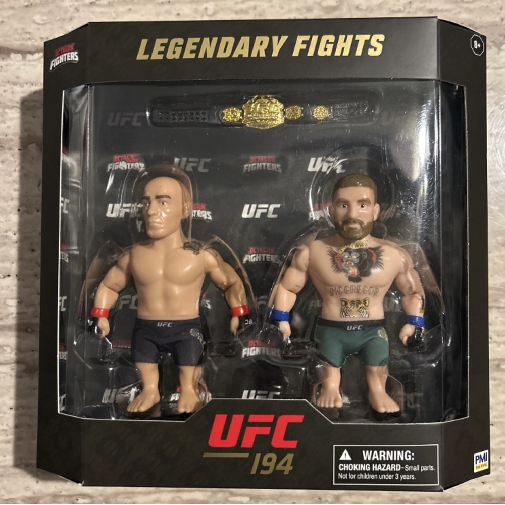 UFC 194 Octagon Legendary
Fights Jose Aldo/Connor
McGregor  2 Pack